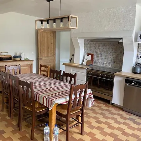 Le Domaine Du Tronquoi. * Vironchaux