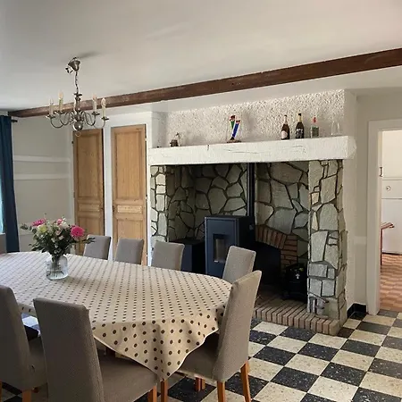 Le Domaine Du Tronquoi. Holiday home